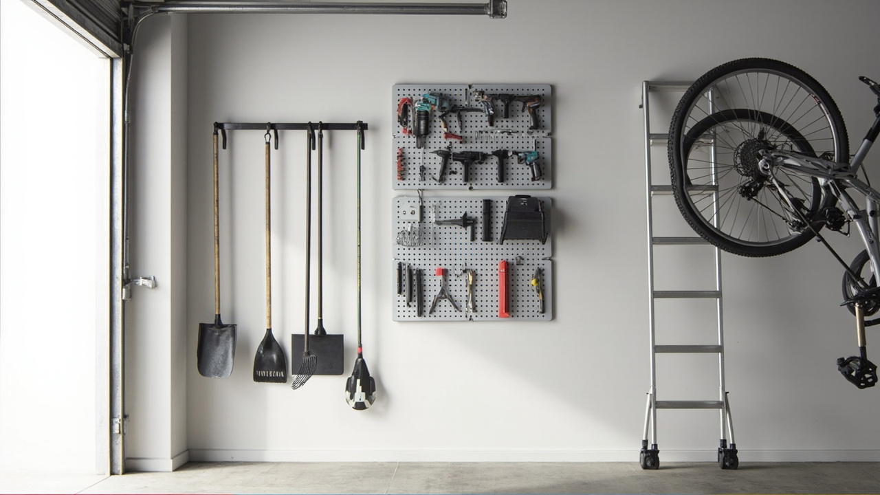 Garage Wall Storage: Rails, Pegboards, and Tool Hooks